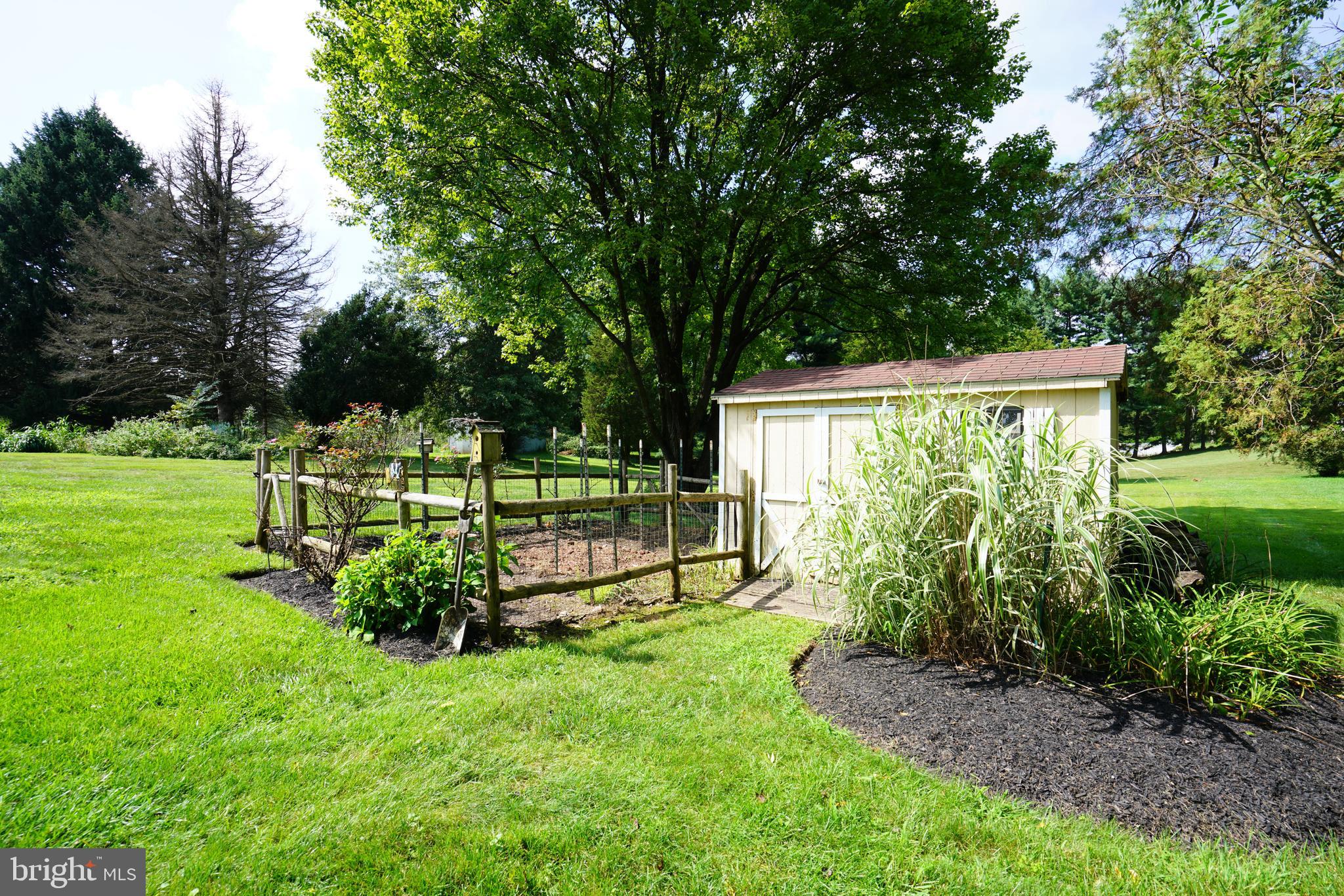 3275 Jacoby Road Coopersburg, PA 18036 - Photo 31 of 40 Garden and shed