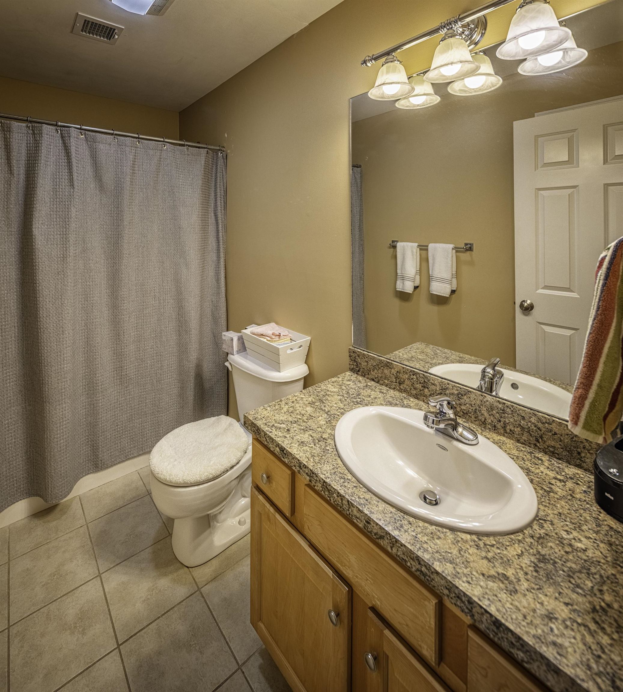 20 Village Drive Dover, NH 03820 - Photo 17 of 32