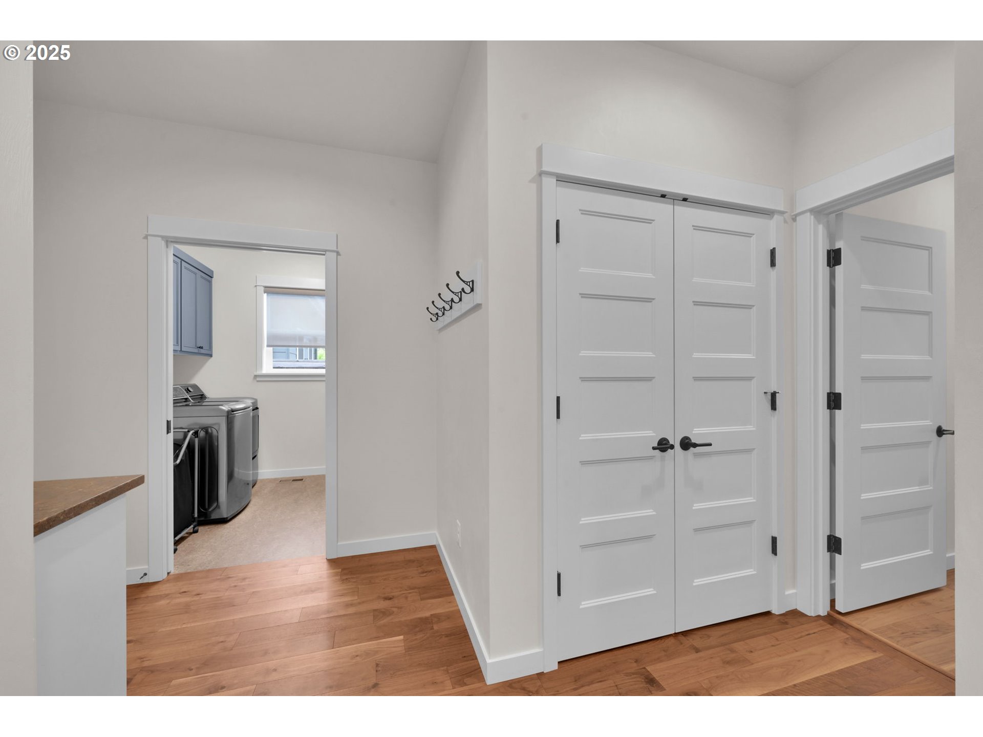 970 Lupine Street Springfield, OR 97477 - Photo 34 of 47 a view interior of the house and wooden floor