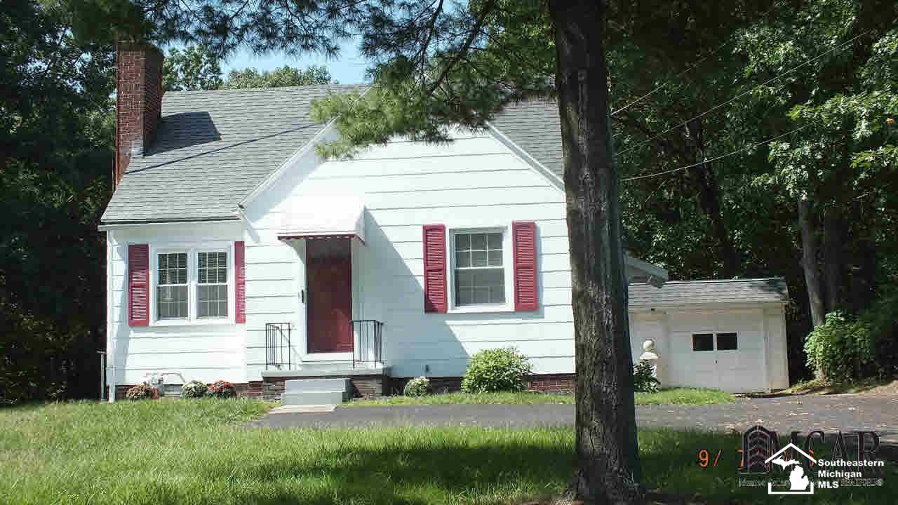 7927 Secor Road Lambertville, MI 48144 - Photo 2 of 14