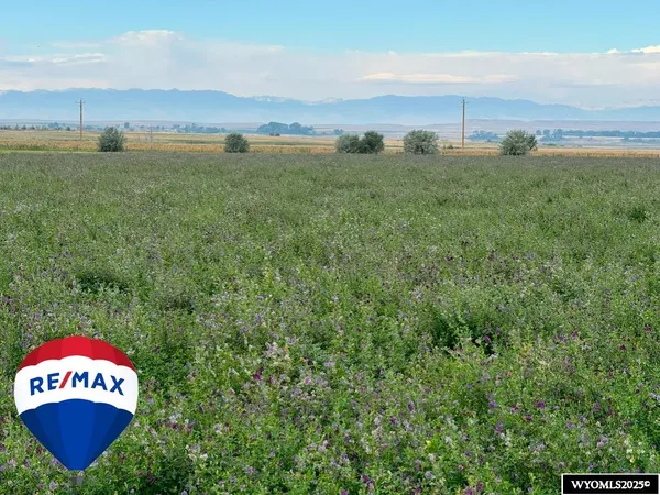 $289,000 | 0 8 8 Mile Road, Riverton, WY 82501