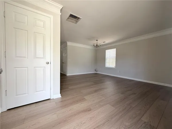 $2,400 | 3080 Centerglen Lane, Cumming, GA 30040