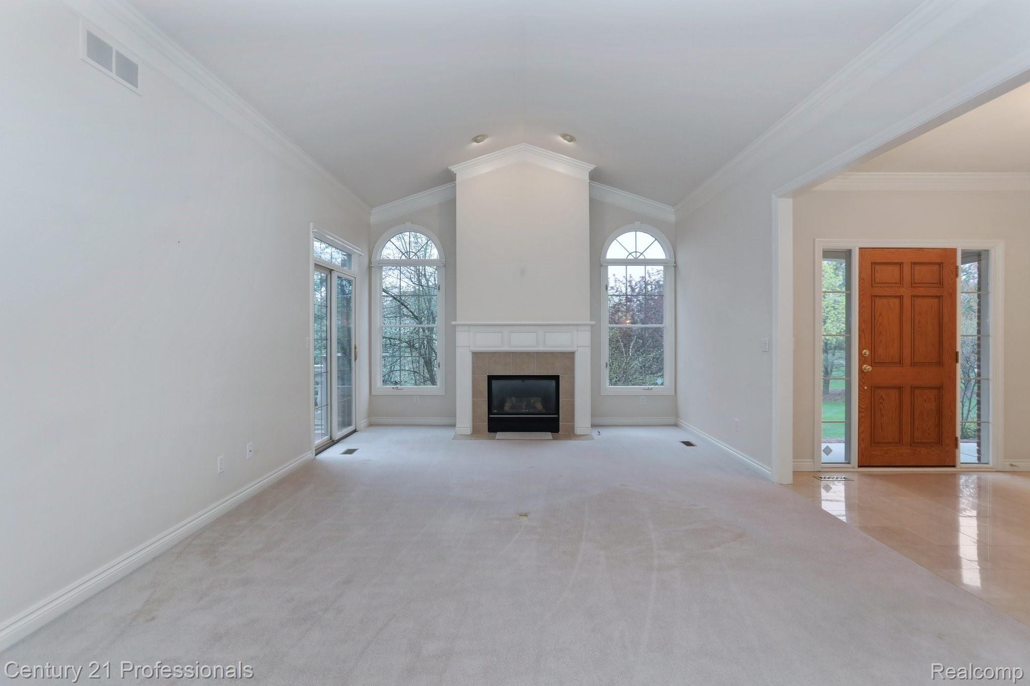 2884 Birnam Court Rochester, MI 48306 - Photo 18 of 37 2884 Birnam ct Oakland twp- 29.jpg