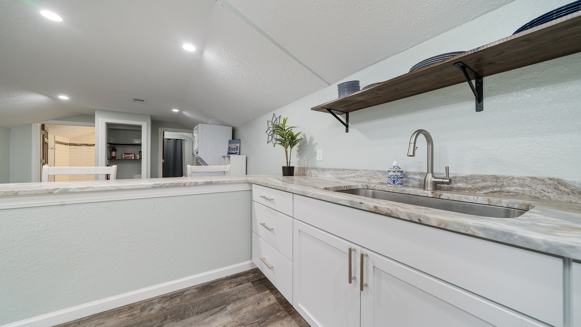 114 North River Road Oregon, IL 61061 - Photo 20 of 37 Gallery Image 20