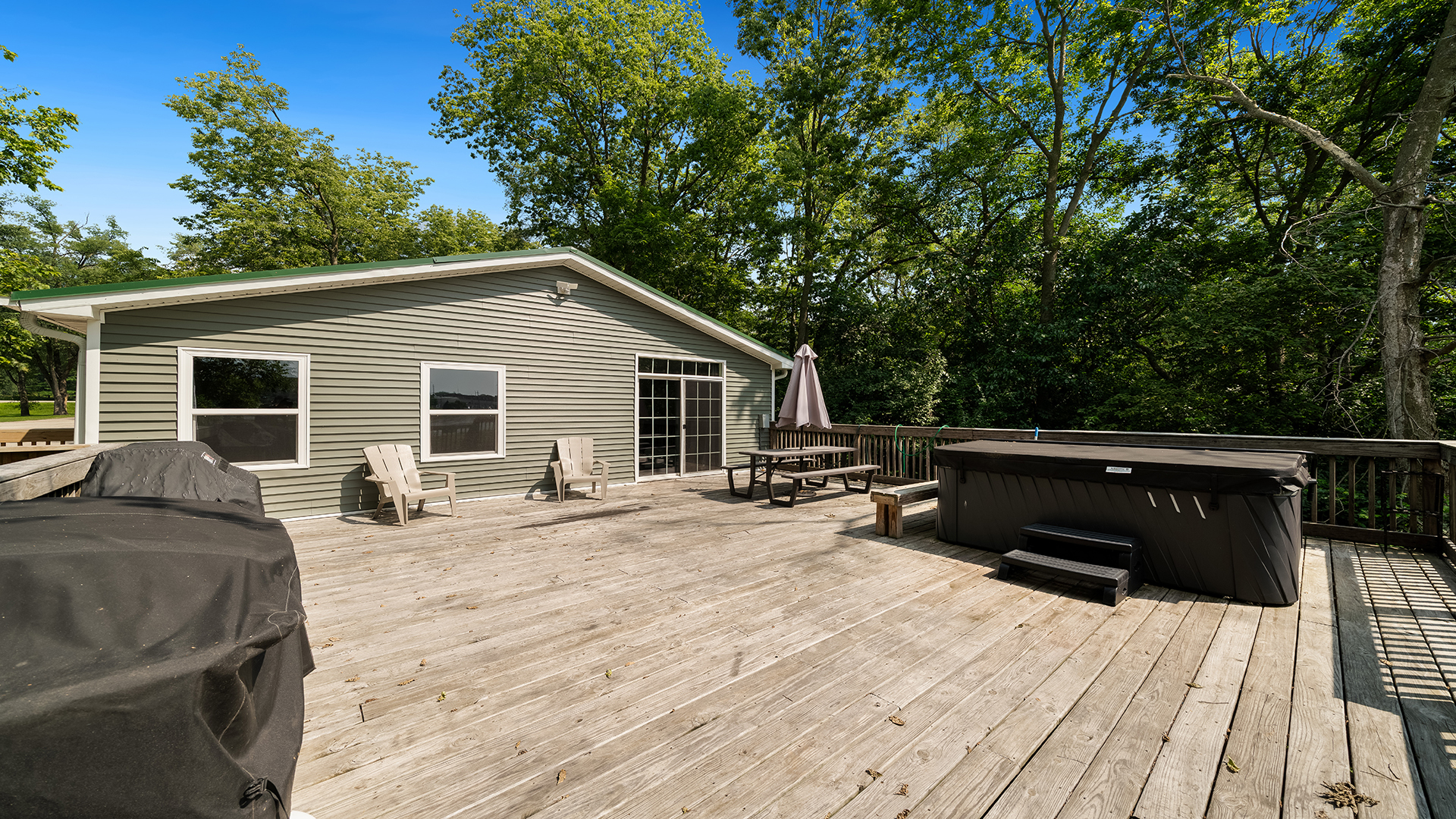 114 North River Road Oregon, IL 61061 - Photo 29 of 37 Gallery Image 29