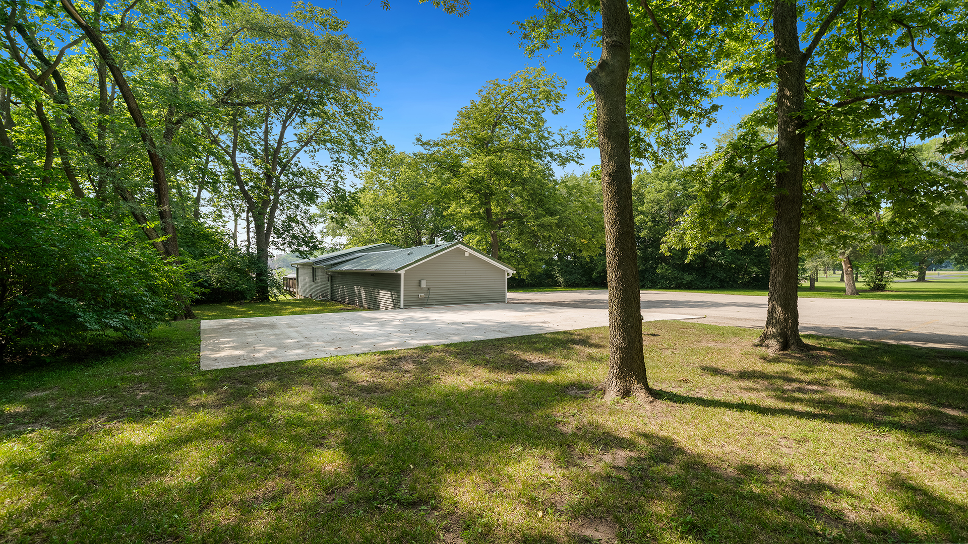 114 North River Road Oregon, IL 61061 - Photo 34 of 37 Gallery Image 34