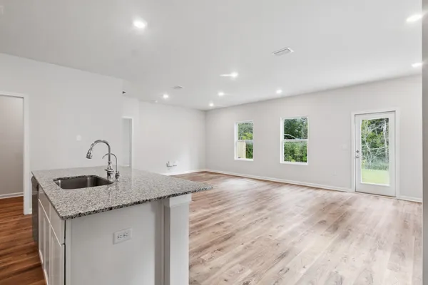 $329,400 | 137 Milestone Trail, Crawfordville, FL 32327