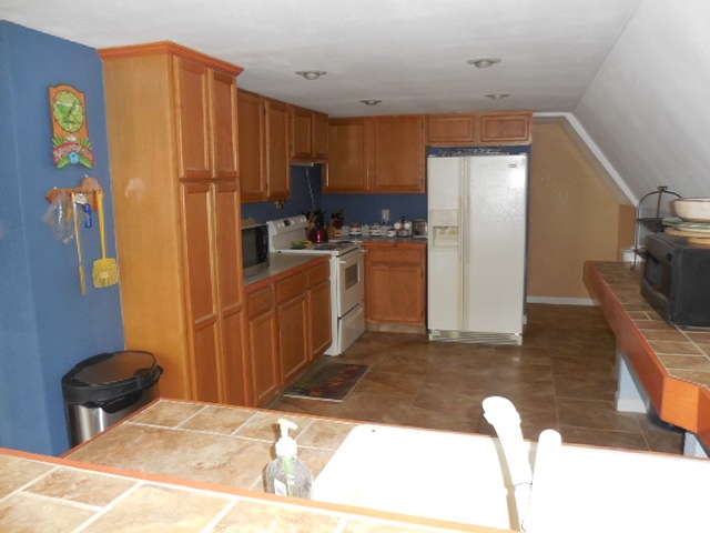 242 Spring Beach Road Rome City, IN 46784 - Photo 13 of 34