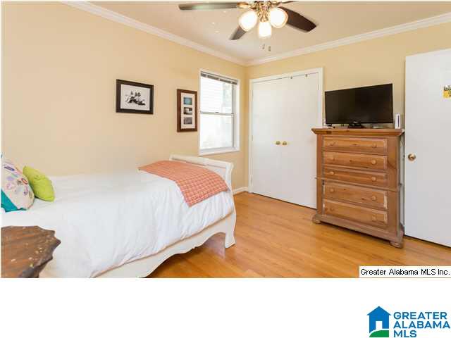 1508 Melrose Place Birmingham, AL 35209 - Photo 16 of 31