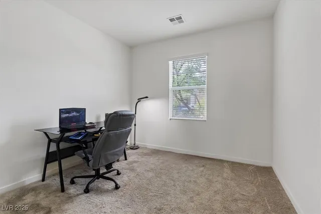 $400,000 | 2936 Gaffer Film Street, Las Vegas, NV 89156