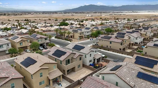 $400,000 | 2936 Gaffer Film Street, Las Vegas, NV 89156