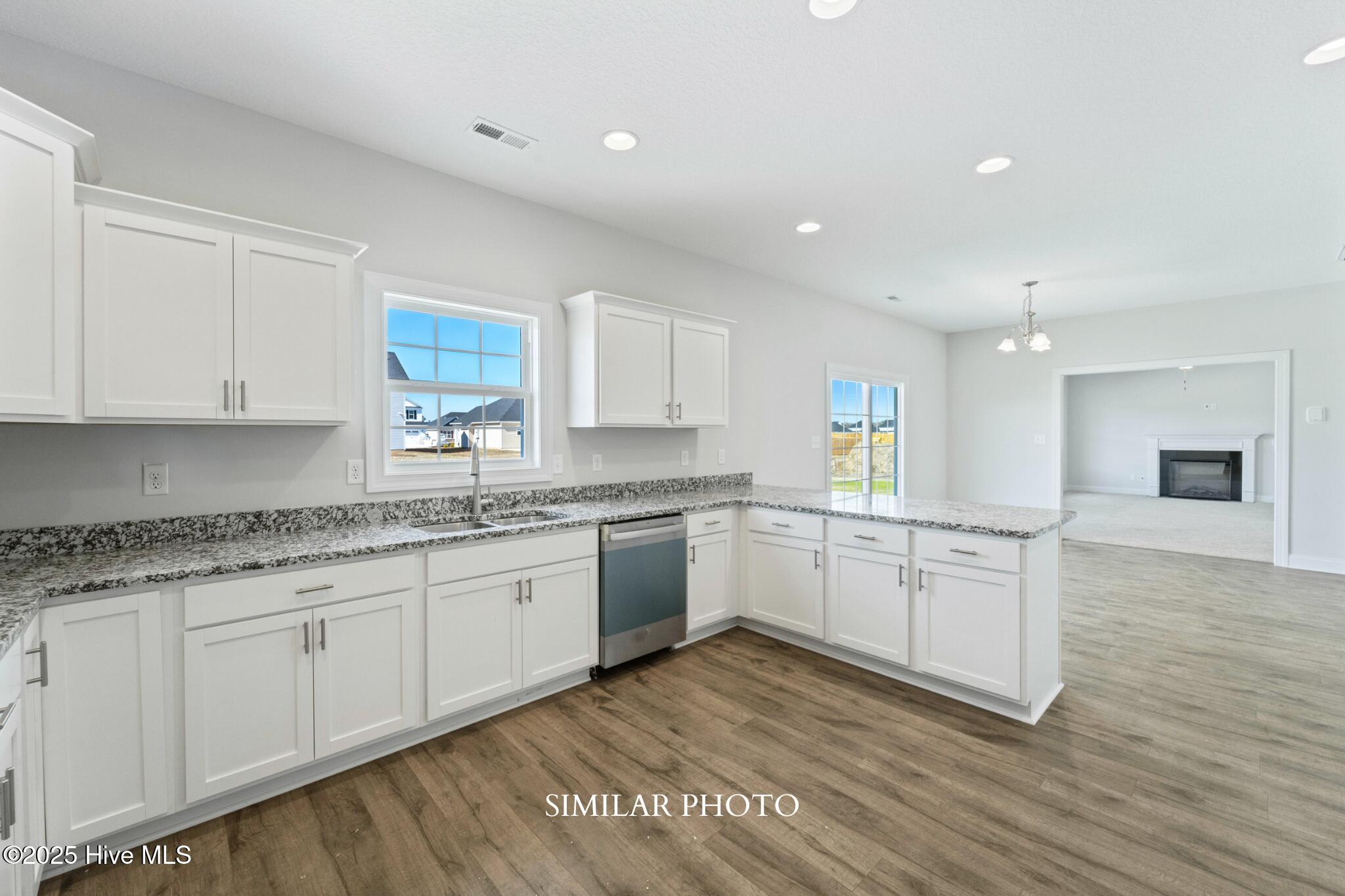 105 Sloth Lane Jacksonville, NC 28546 - Photo 14 of 37 SIMILAR PHOTO 36 (5)