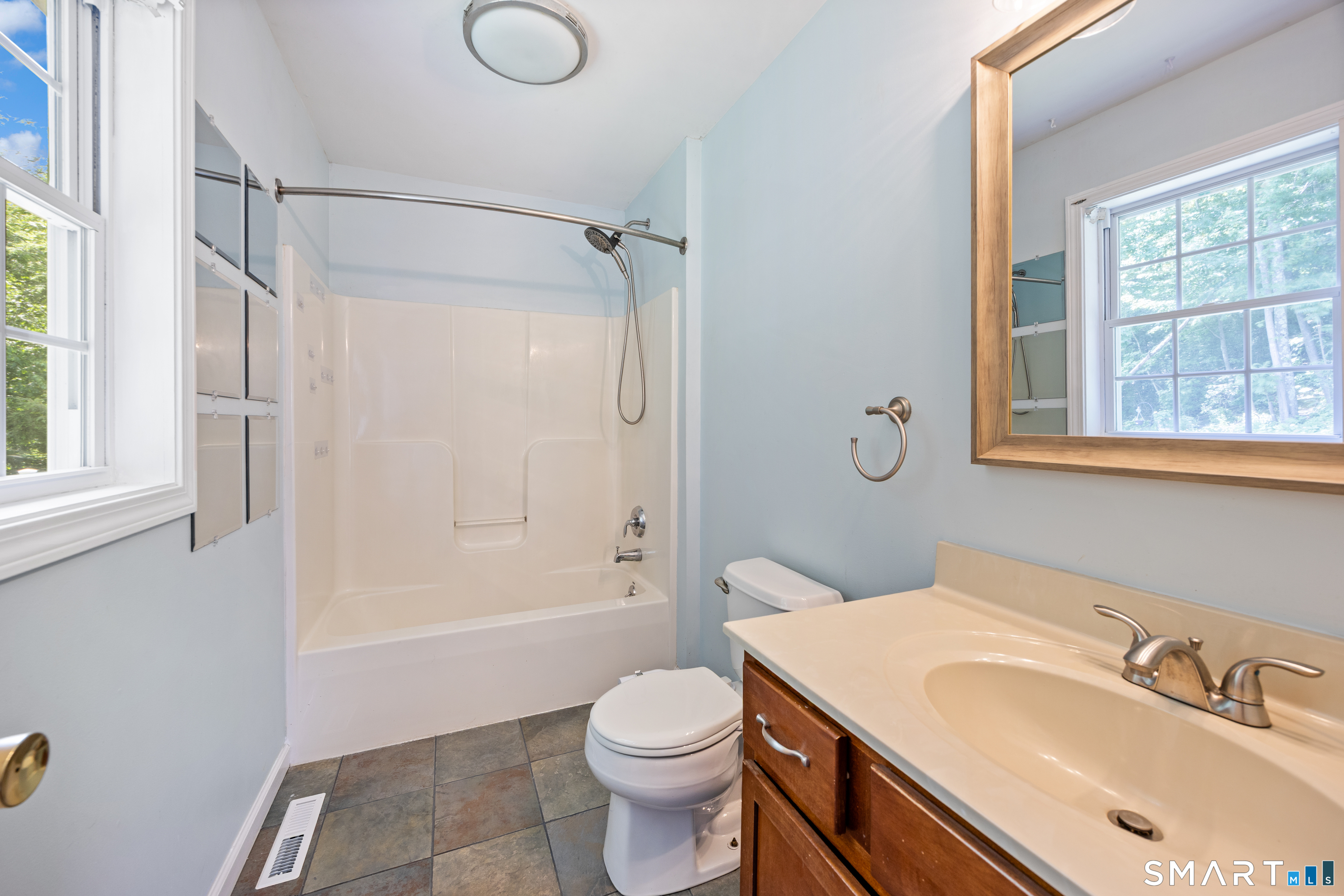 30 Tower Road Bristol, CT 06010 - Photo 17 of 32