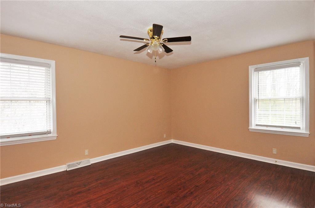 387 Barons Road Clemmons, NC 27012 - Photo 11 of 12 Gallery Image 11