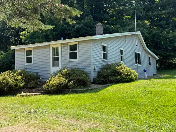 $150,000 | W15731 Dent Creek Road, Tigerton, WI 54486