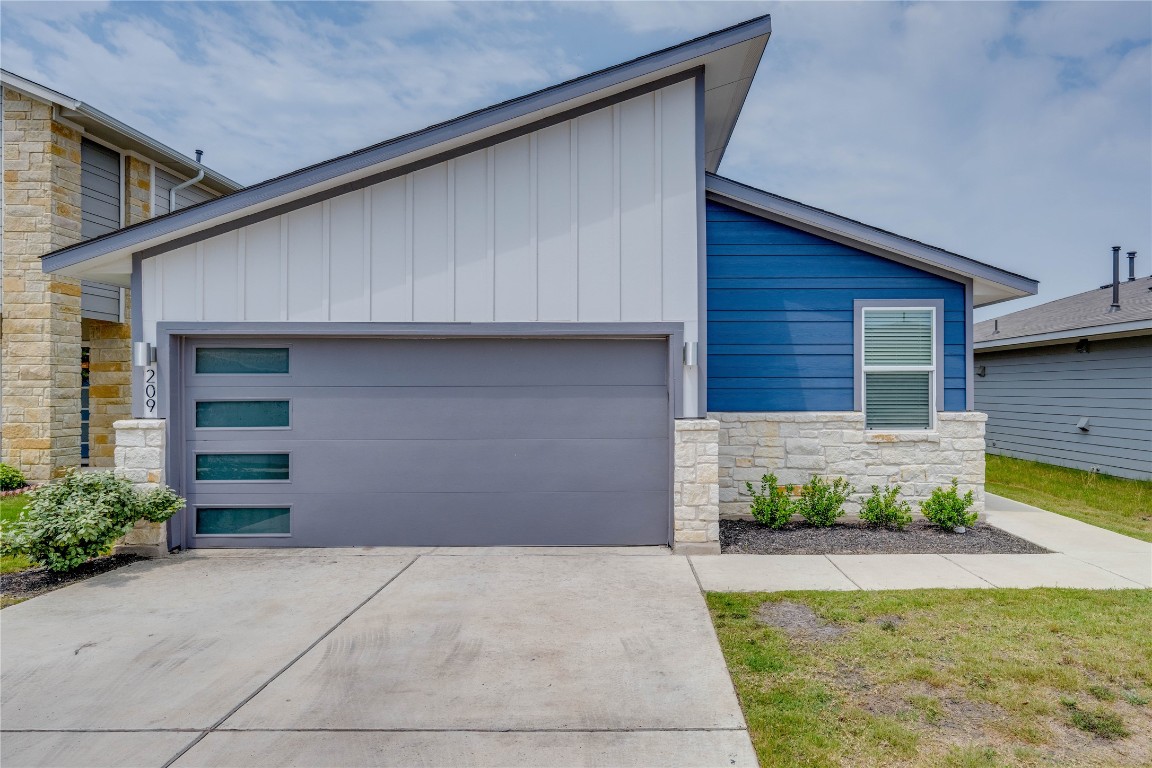 209 Deserti Road Leander, TX 78641 - Photo 1 of 1 Gallery Image 1