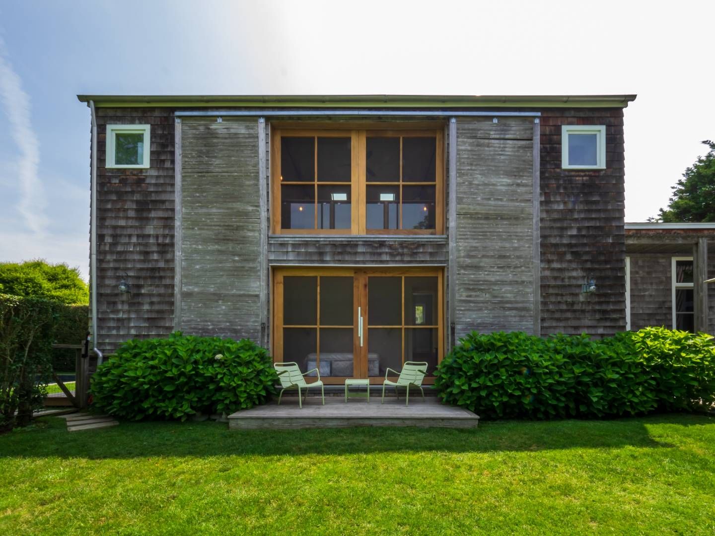 126 Sagaponack Road Bridgehampton, NY 11932 - Photo 3 of 16 Primary Suite (above) Guest Suite (below)