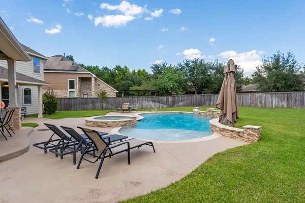 $4,300 | 119 Wood Drake Place, Tomball, TX 77375
