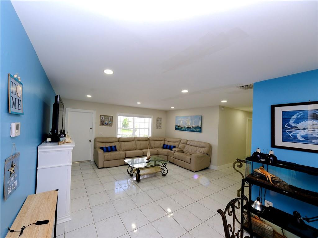 10670 Ember Street Boca Raton, FL 33428 - Photo 24 of 32 Photo 24