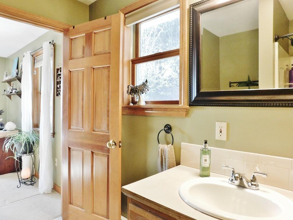 226 Boston Road Palmer, MA 01069 - Photo 25 of 38