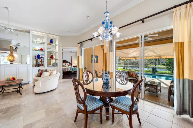 $899,999 | 7013 Leopardi Court, Naples, FL 34114