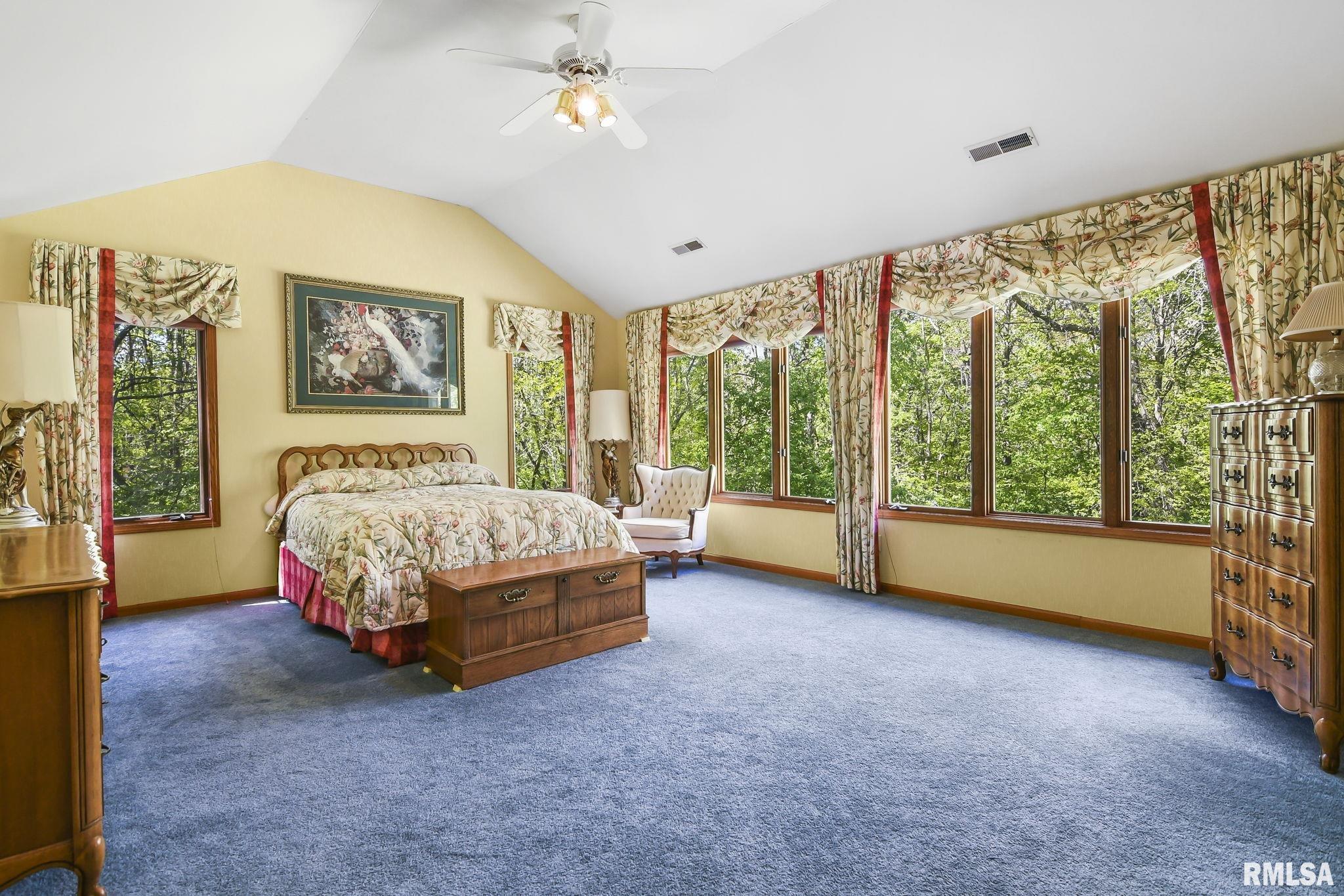 801 Fairfax Court Springfield, IL 62702 - Photo 18 of 40 Gallery Image 18