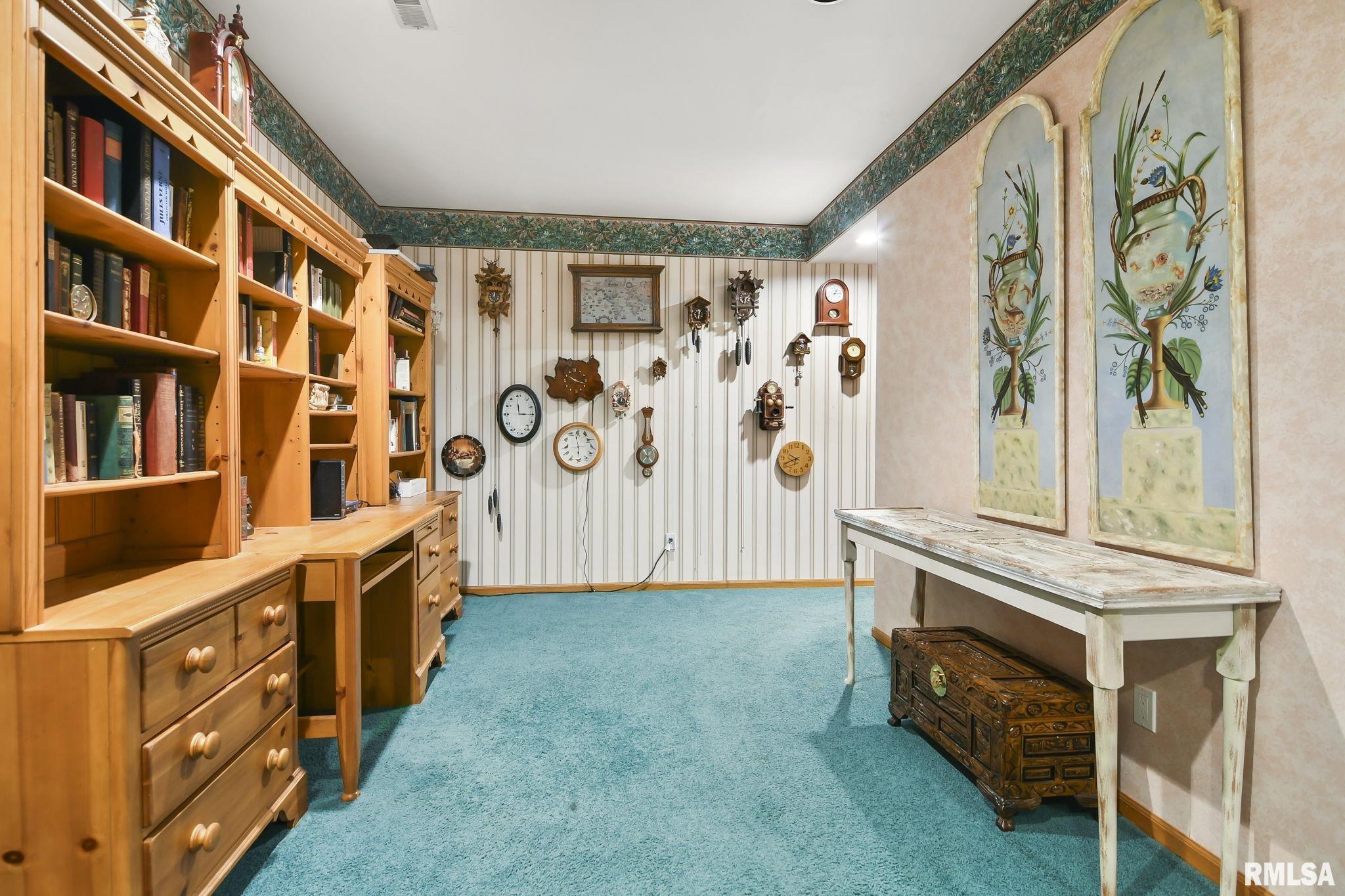 801 Fairfax Court Springfield, IL 62702 - Photo 27 of 40 Gallery Image 27