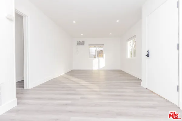 $4,200 | 2107 Pullman Lane, Unit A, Redondo Beach, CA 90278
