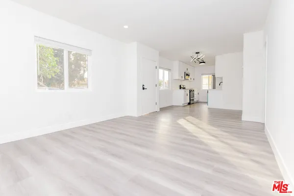 $4,200 | 2107 Pullman Lane, Unit A, Redondo Beach, CA 90278
