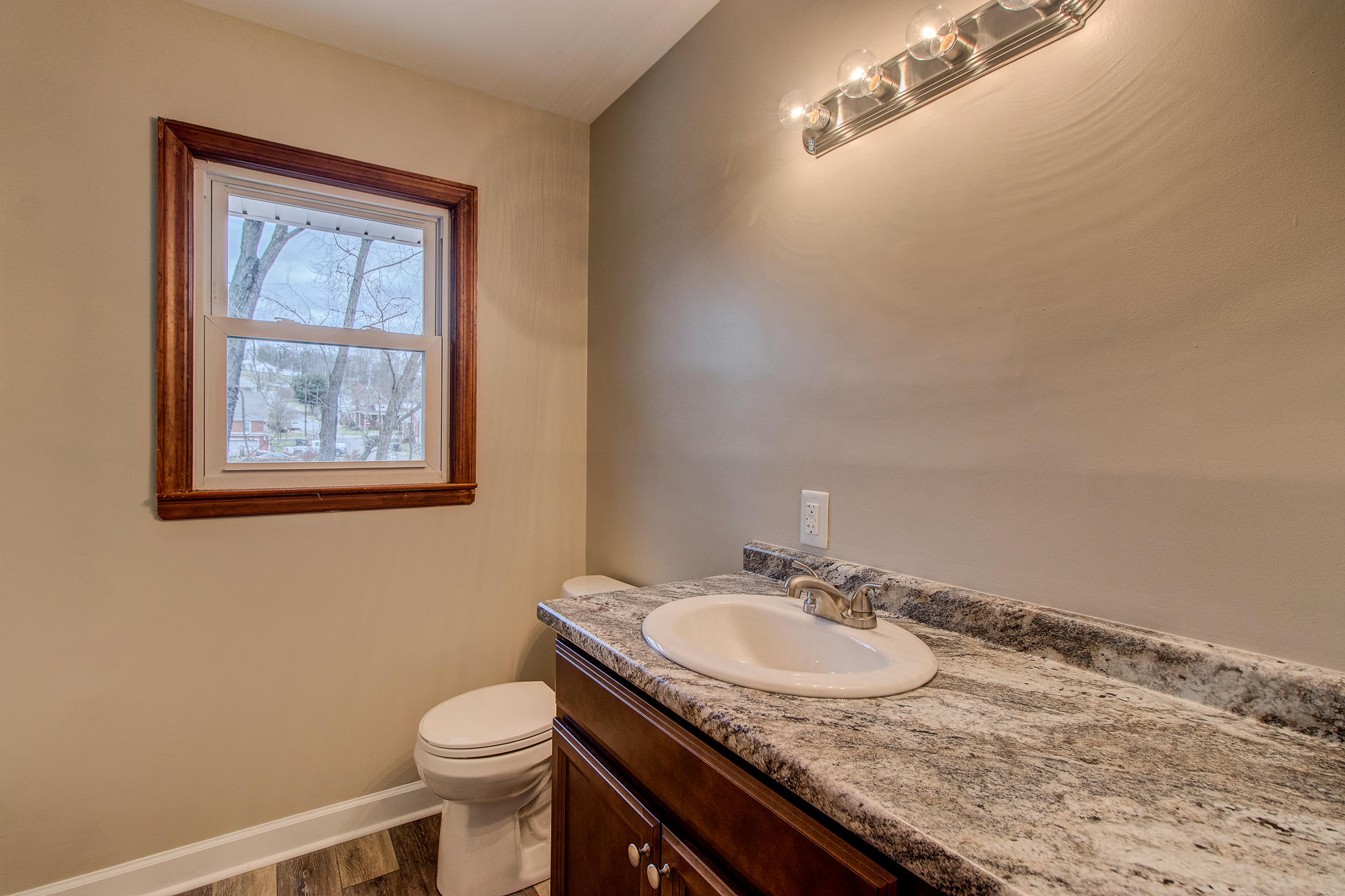 3430 Troxell Road Southeast Roanoke, VA 24014 - Photo 13 of 34 Newly renovated Bath