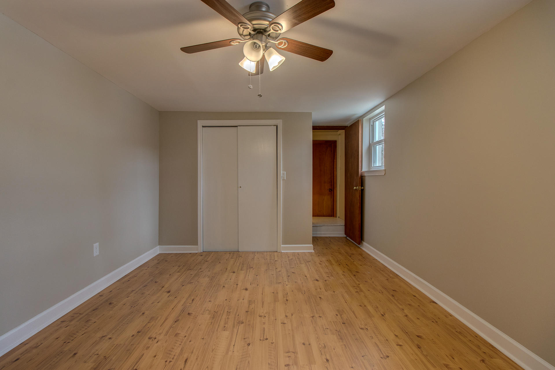 3430 Troxell Road Southeast Roanoke, VA 24014 - Photo 22 of 34 Large Lower Level Bedroom