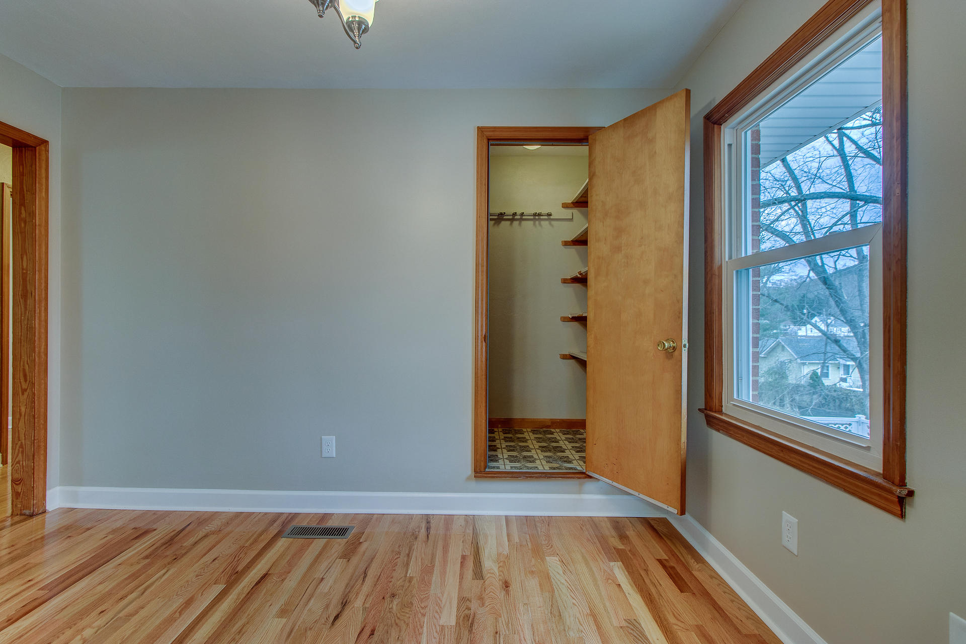 3430 Troxell Road Southeast Roanoke, VA 24014 - Photo 10 of 34 Access to attic