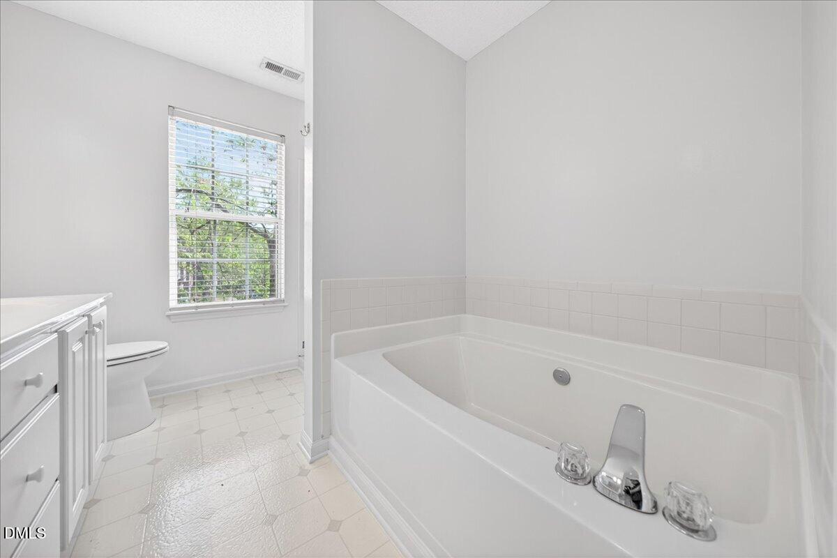 4350 Pine Springs Court Raleigh, NC 27613 - Photo 22 of 34 46-Interior_4350PineSprings_036