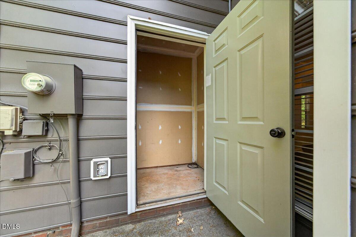 4350 Pine Springs Court Raleigh, NC 27613 - Photo 34 of 34 10-Exterior_4350PineSprings_011