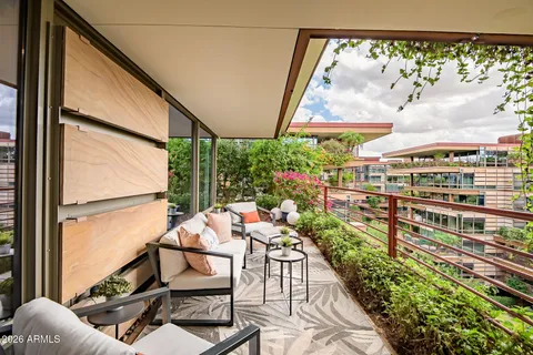 $1,695,000 | 7141 East Rancho Vista Drive, Unit 6008, Scottsdale, AZ 85251