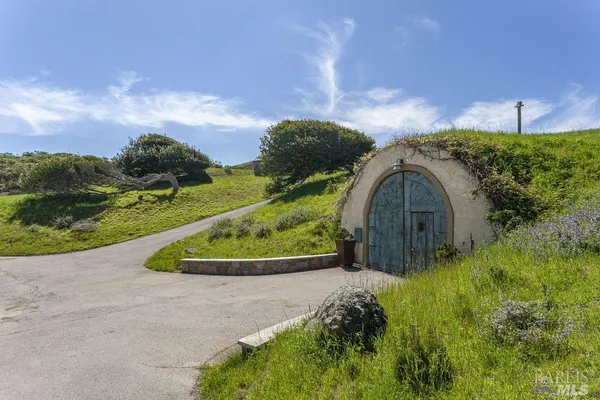 $9,995,000 | 333-345 Willow Road, Nicasio, CA 94946