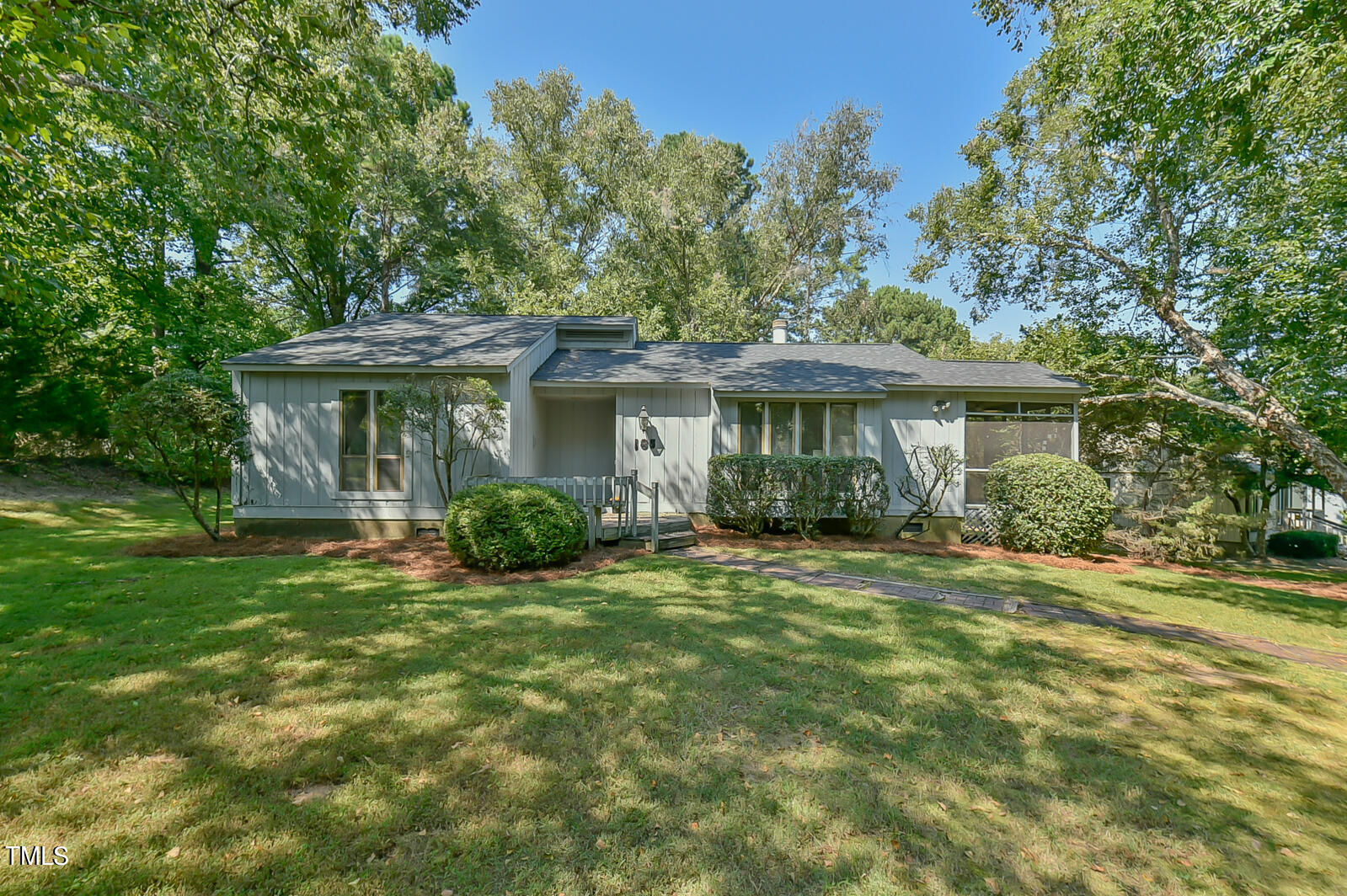 185 Weatherbend Pittsboro, NC 27312 - Photo 8 of 40 _DSC1513