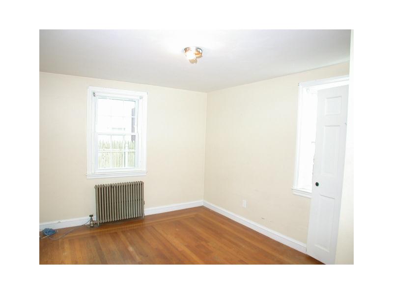 163 Calaman Road Cranston, RI 02910 - Photo 10 of 16 Bedroom. 1st floor br.