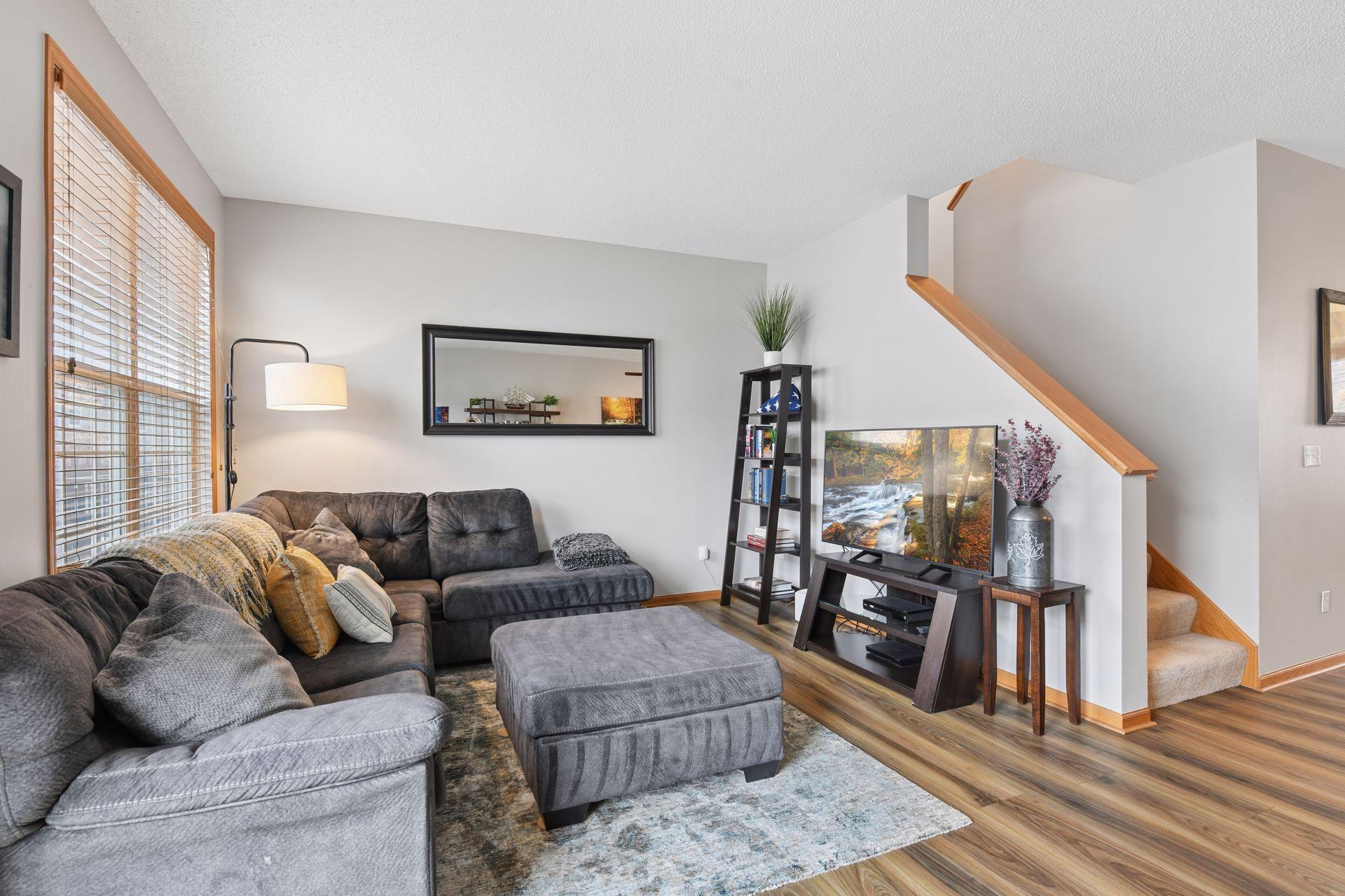 1776 Riverside Drive Shakopee, MN 55379 - Photo 5 of 24