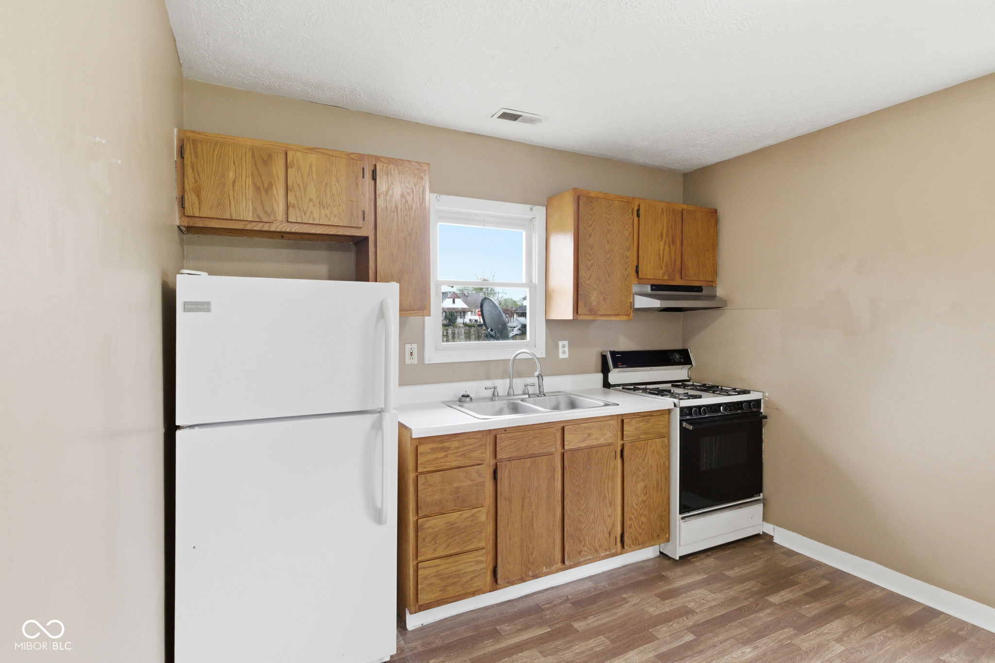 1224 West 13th Street Anderson, IN 46016 - Photo 8 of 12