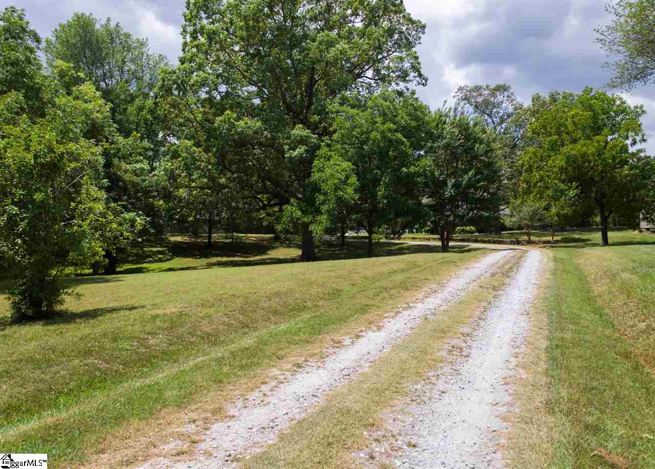 413 Holland Road Simpsonville, SC 29681 - Photo 9 of 26 Gallery Image 9