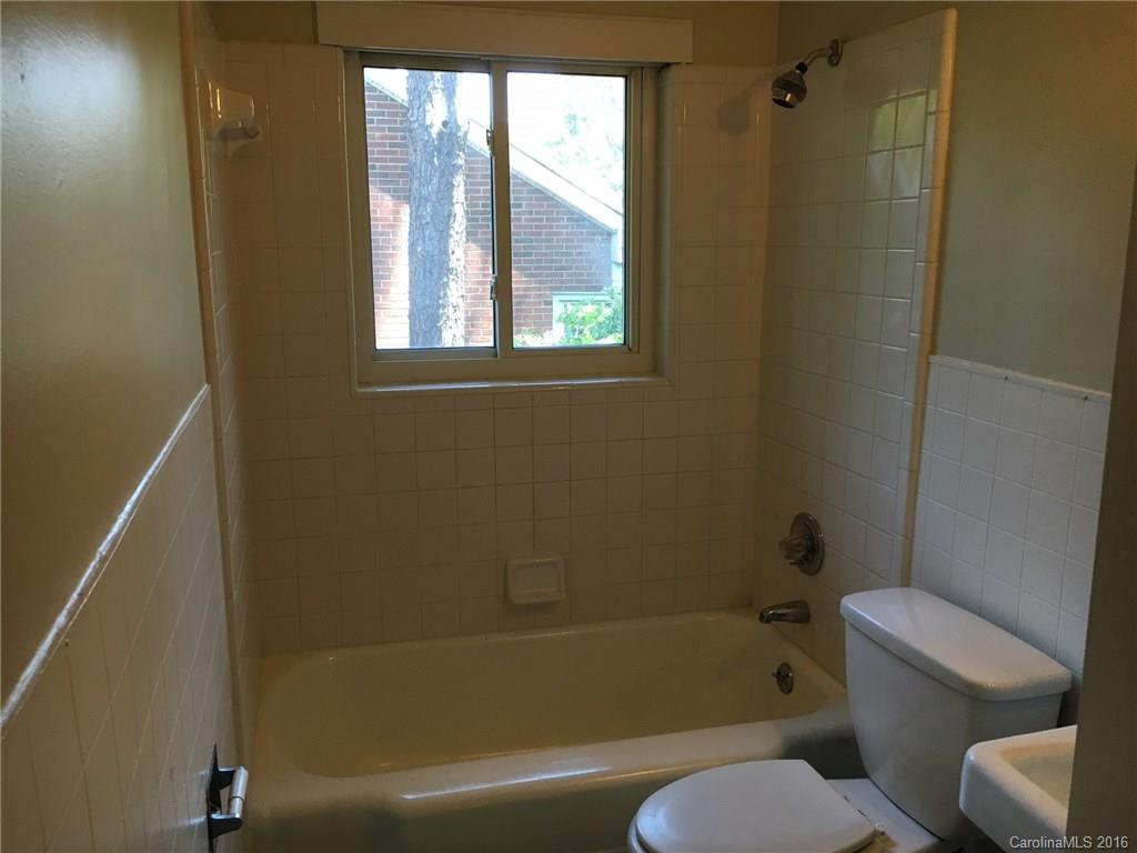 2128 North Sharon Amity Road, Unit P2 Charlotte, NC 28212 - Photo 8 of 18 Gallery Image 8
