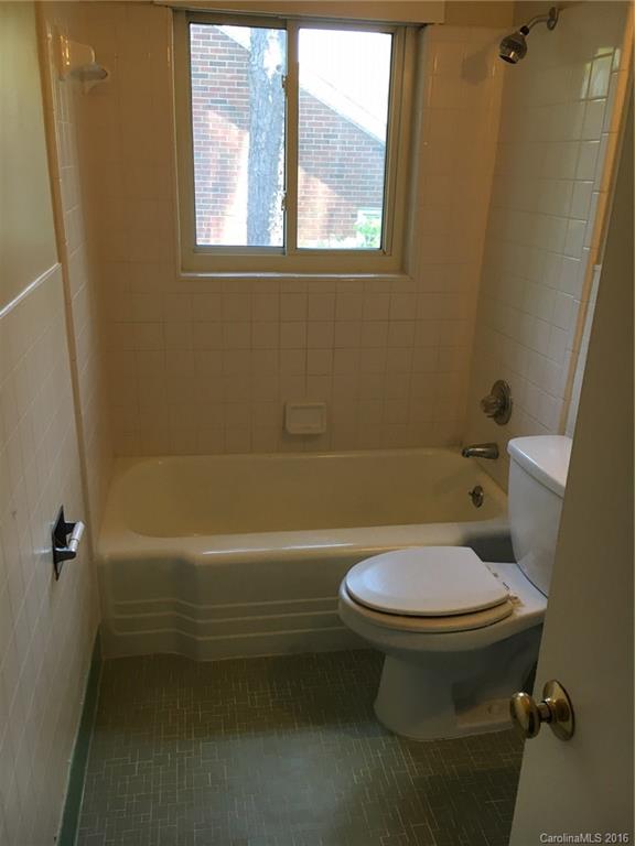 2128 North Sharon Amity Road, Unit P2 Charlotte, NC 28212 - Photo 9 of 18 Gallery Image 9