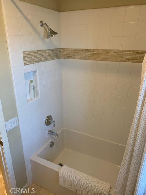 74 Nassau Irvine, CA 92620 - Photo 11 of 17 a bathroom with a bathtub