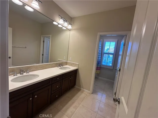 $6,200 | 74 Nassau, Irvine, CA 92620