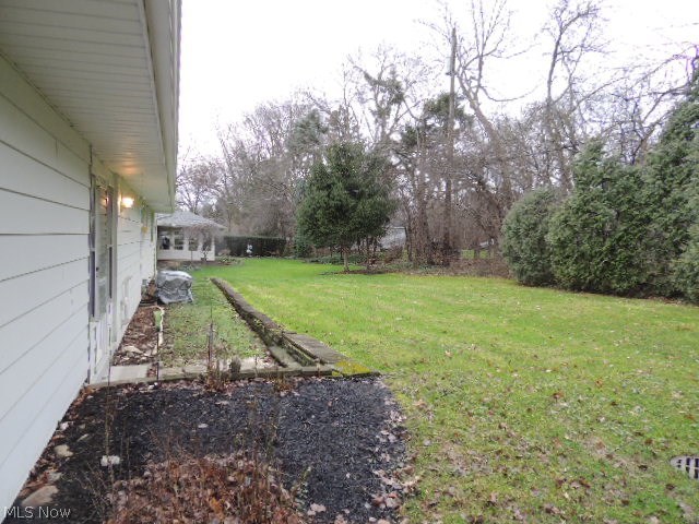 978 Newport Road Akron, OH 44303 - Photo 3 of 13 Gallery Image 3