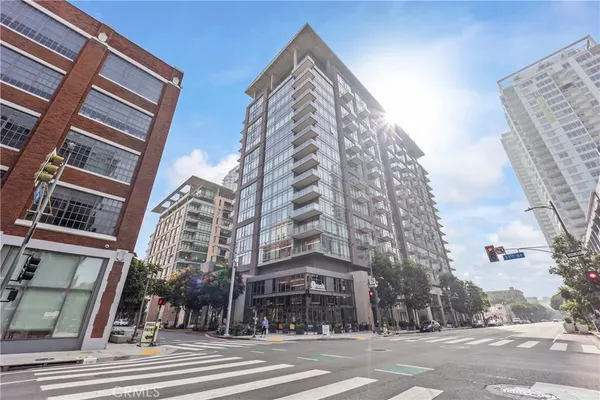 $3,400 | 1100 South Hope Street, Unit 1704, Los Angeles, CA 90015
