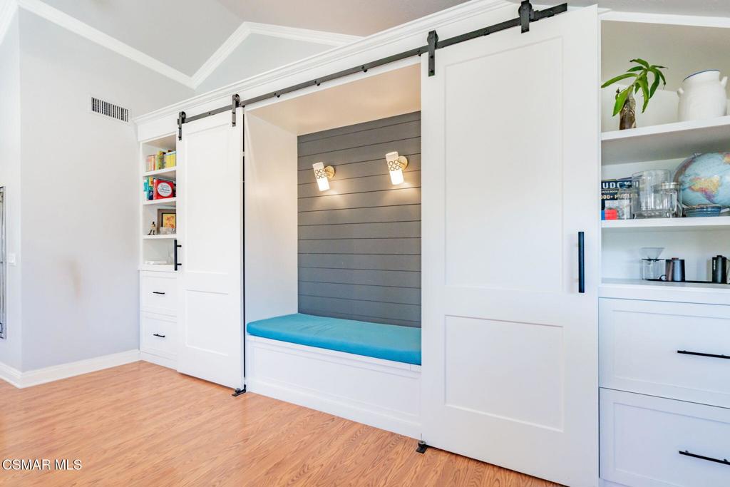2265 Workman Avenue, Unit 6 Simi Valley, CA 93063 - Photo 8 of 22