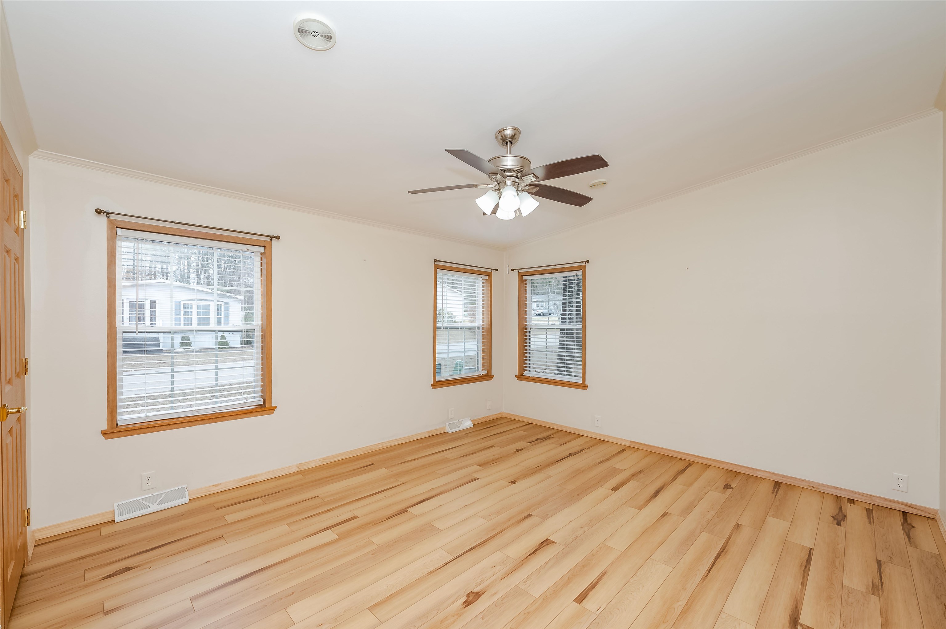 169 Eagle Drive Rochester, NH 03868 - Photo 16 of 45