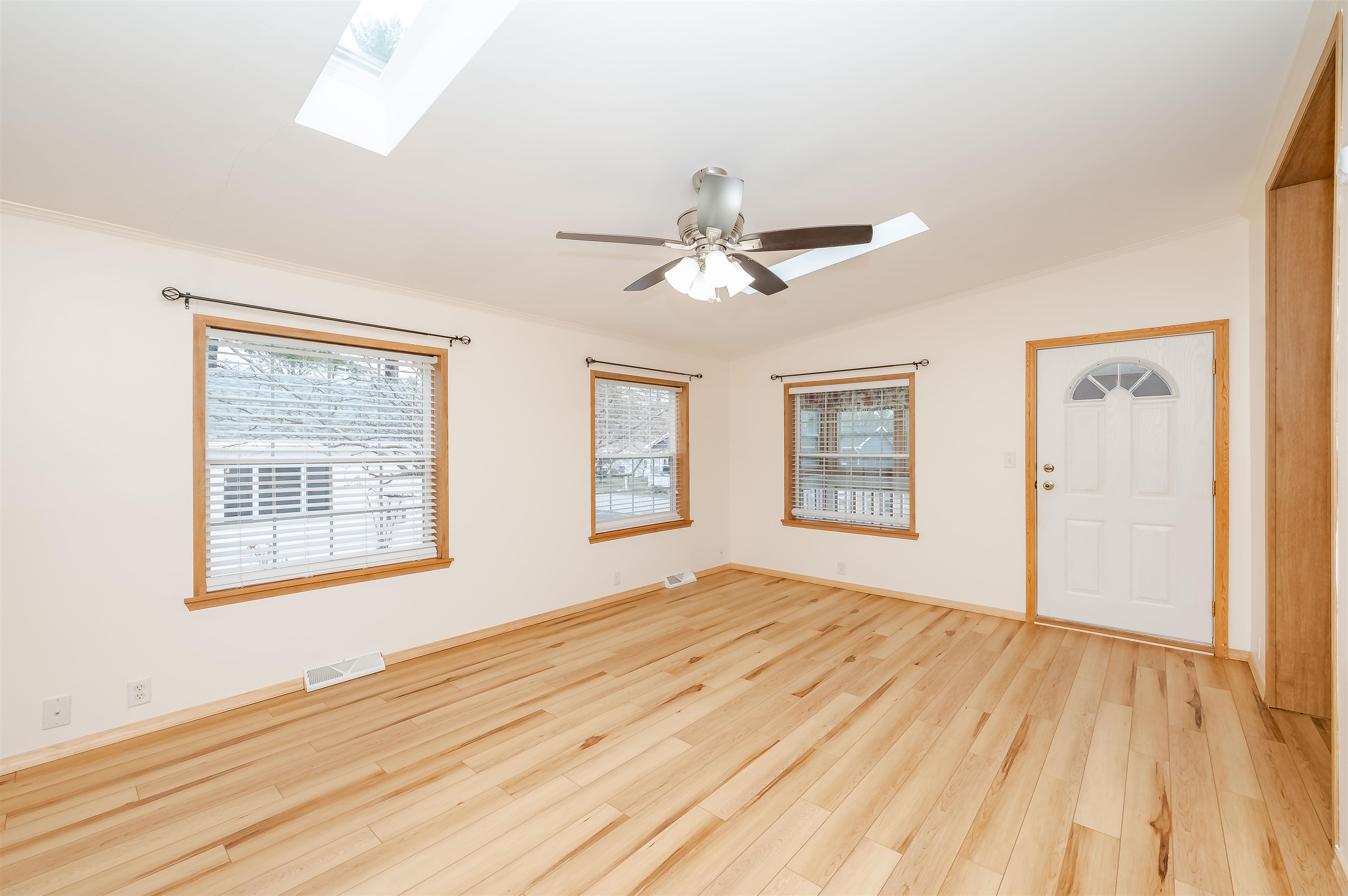 169 Eagle Drive Rochester, NH 03868 - Photo 35 of 45